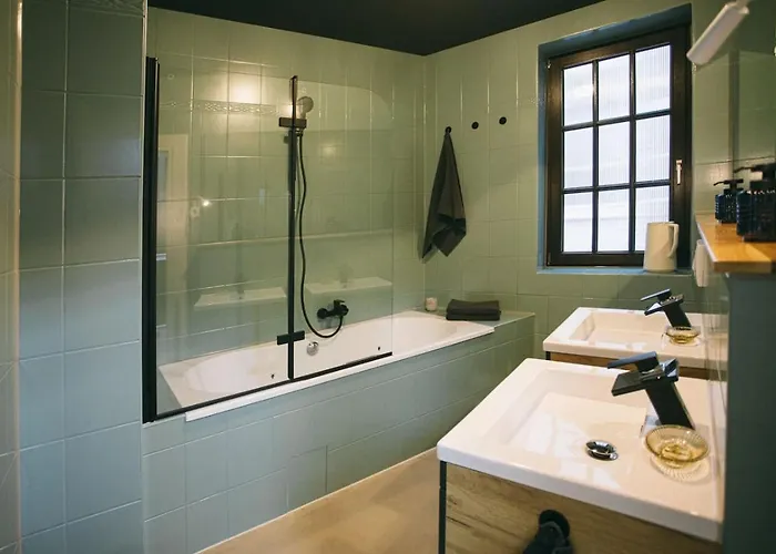 View - Dachterrasse - Privater Parkplatz شقة لبسيا